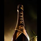 More moet-and-chandon-grand-vintage-2016-neck.jpg